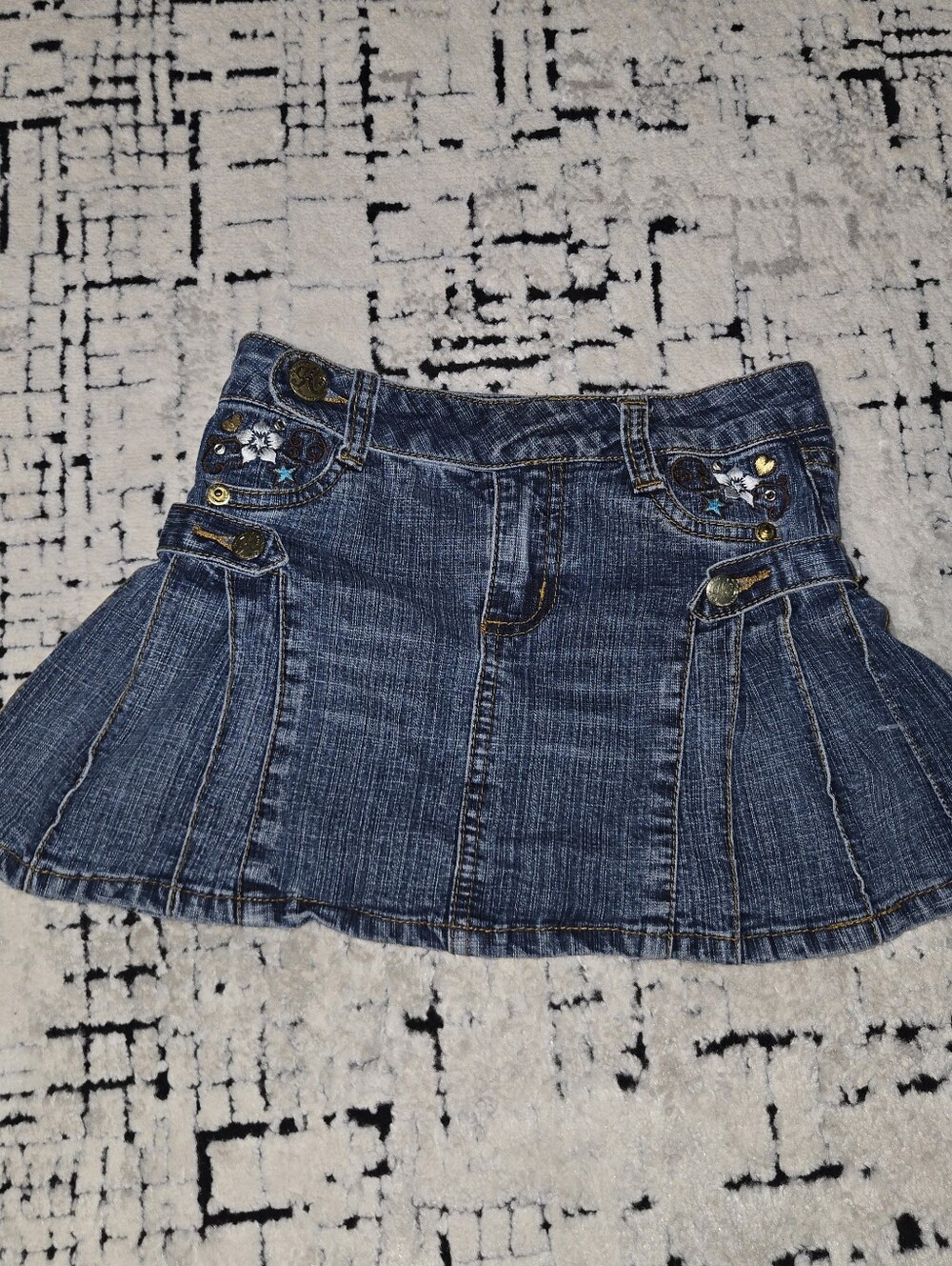 Rare Y2K Hannah Montana Embroidered Pleated Denim Mini Skirt 2000s Youth size 7